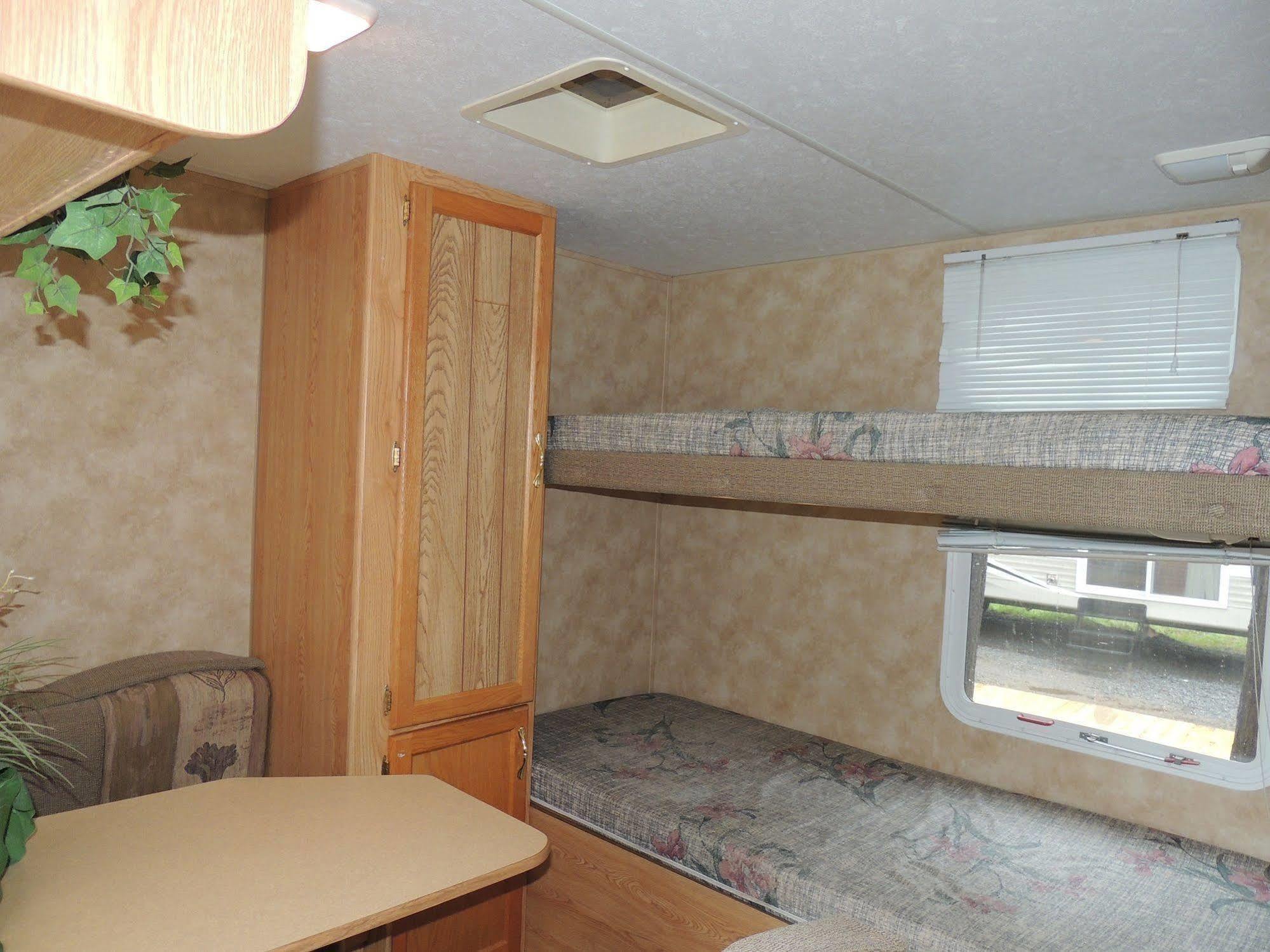 Lake George Escape - Campground Warrensburg Buitenkant foto